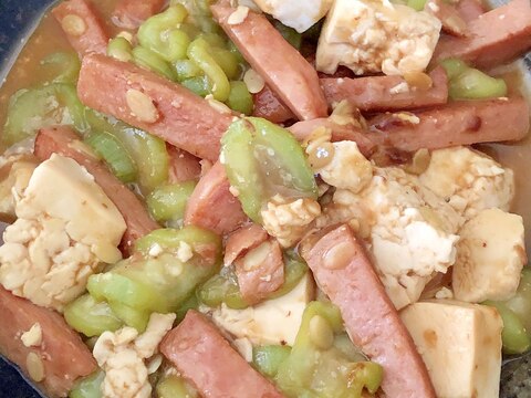 ヘチマの味噌炒め(ナーベーラーンブシー)